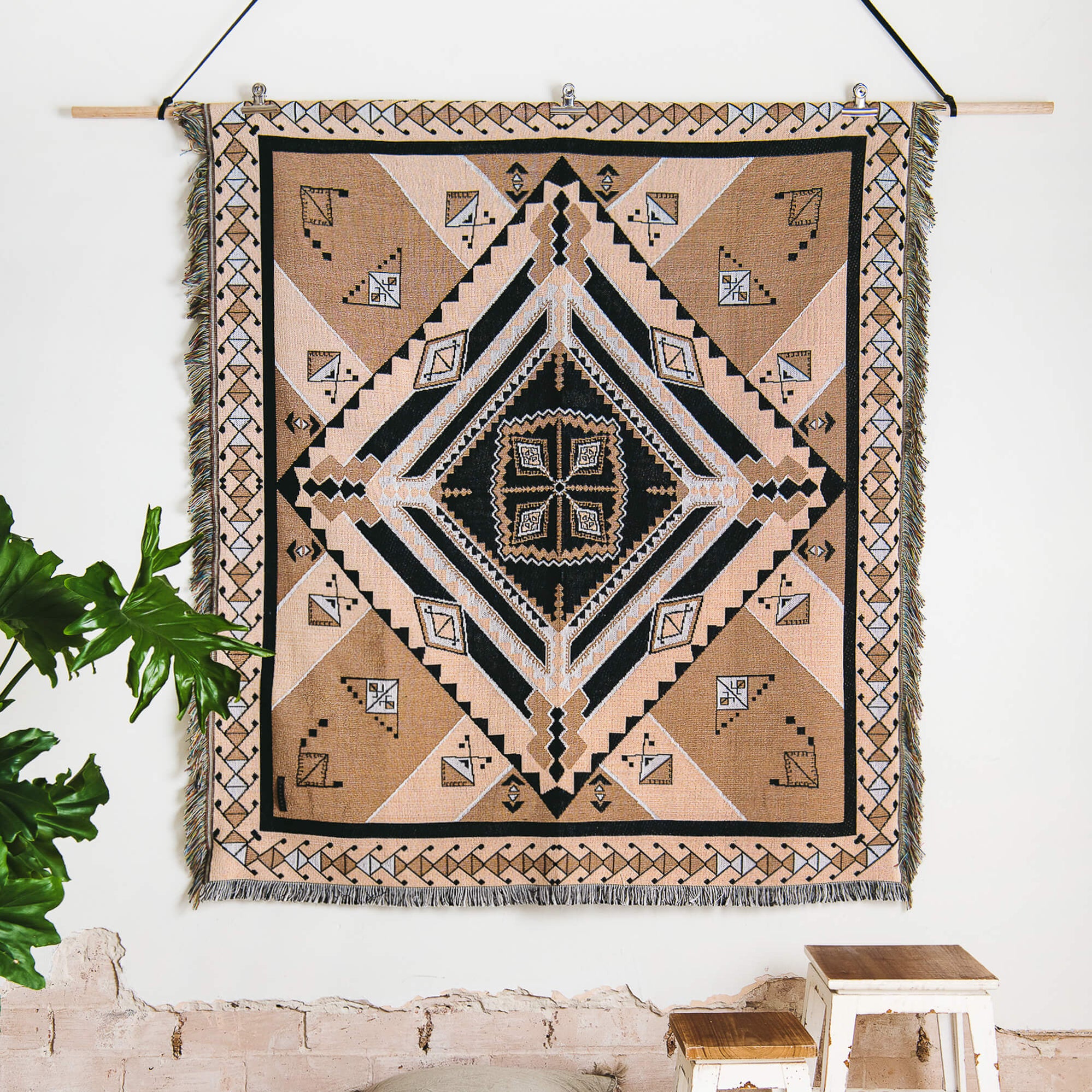 Buy Stylish & Unique Boho Picnic Rugs and Accessories Online | Hendeer