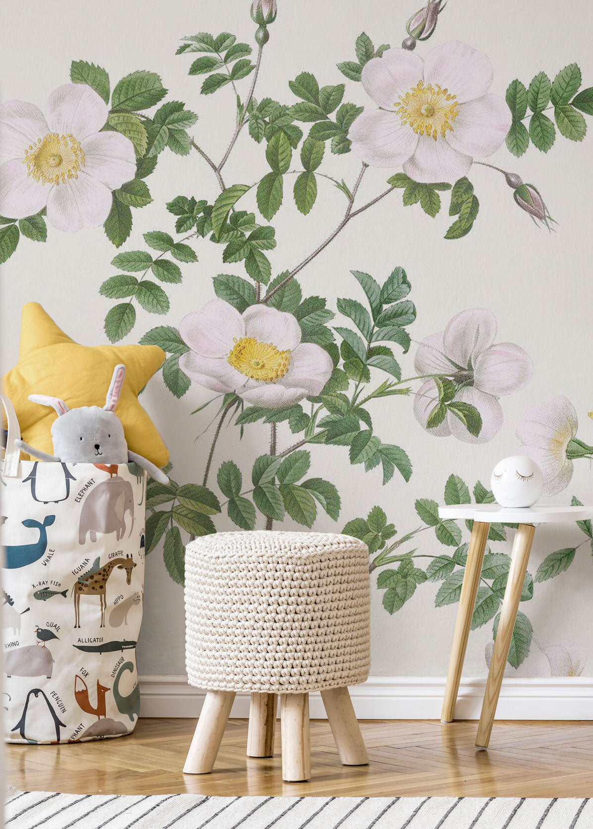blooming floral wallpaper idea for nursery