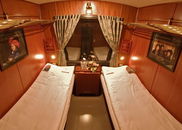 Victoria-Sleeper-Train