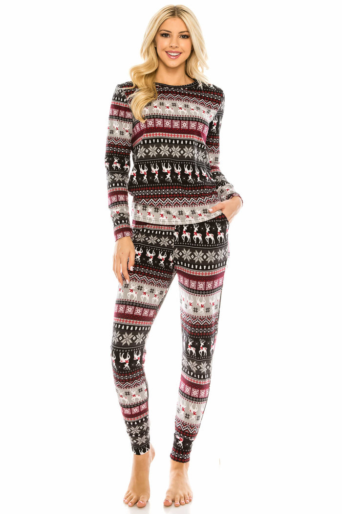 Haute Edition Women's Cozy Christmas Print 2-Piece Jogger Pajama Set