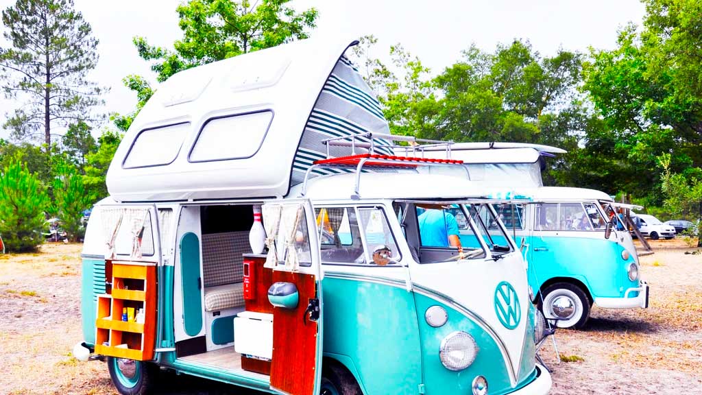 Van to shower while traveling in a camper