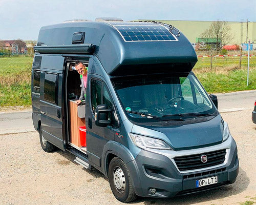 Placa solar en autocaravana