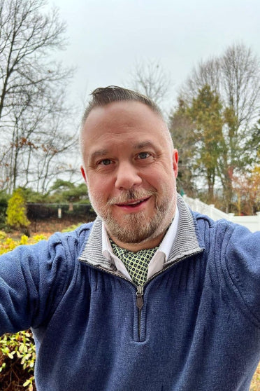 Dan Boston Wearing our green silk cravat ascot tie