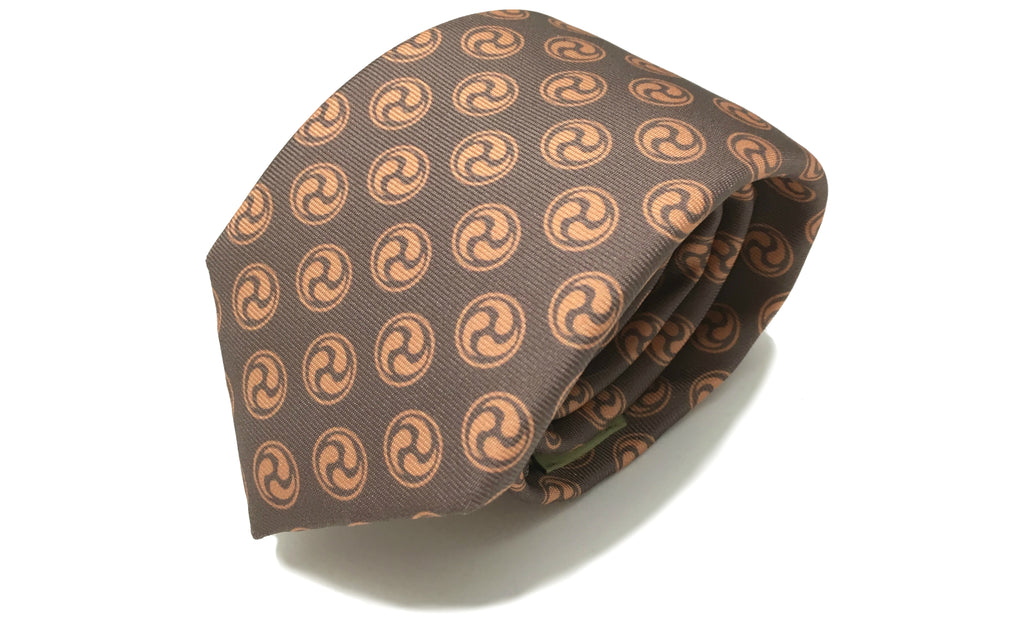 Tatsuo Brown Peach Japanese Crest Motif Silk Necktie for Men