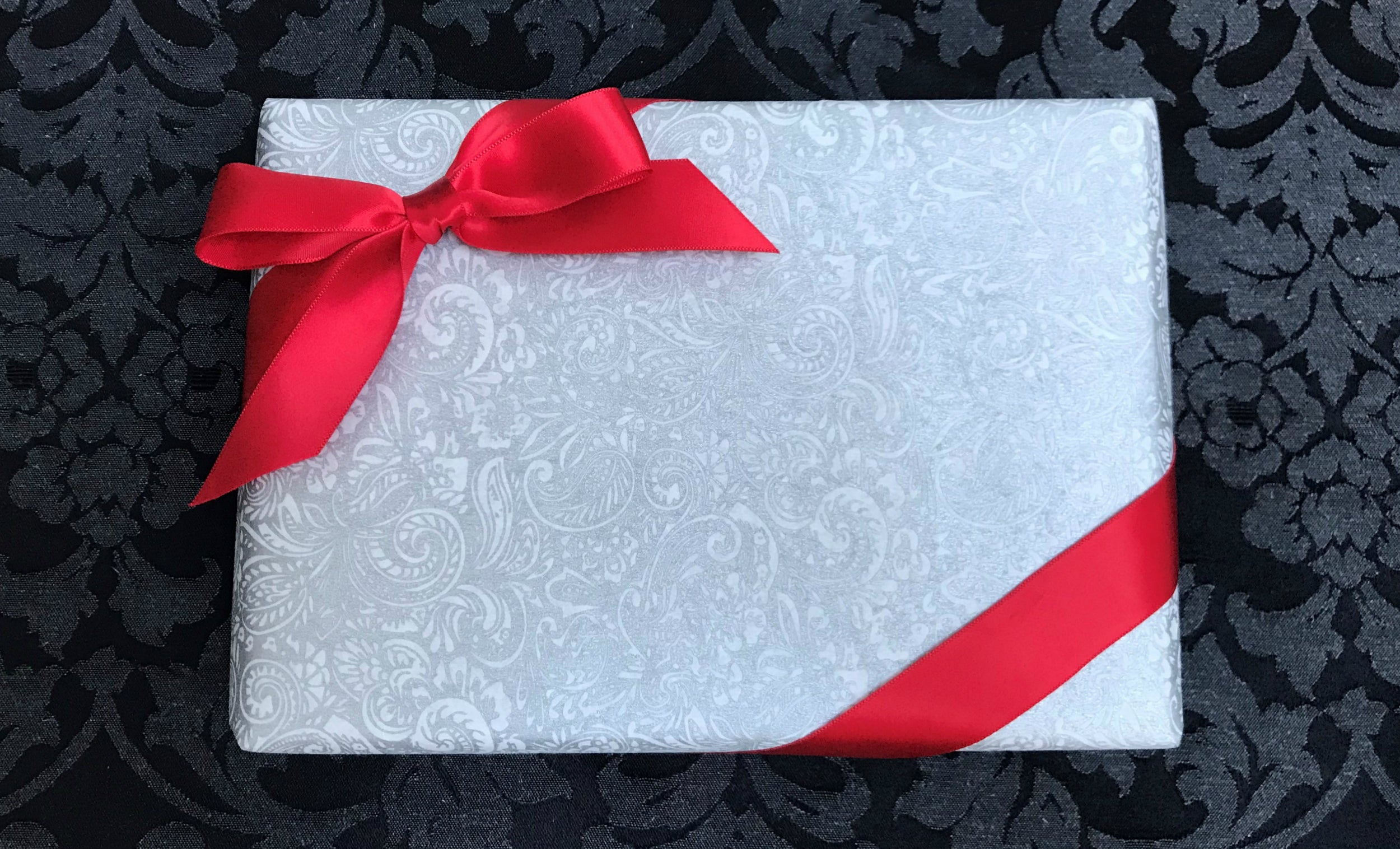 silver gift wrap ribbon