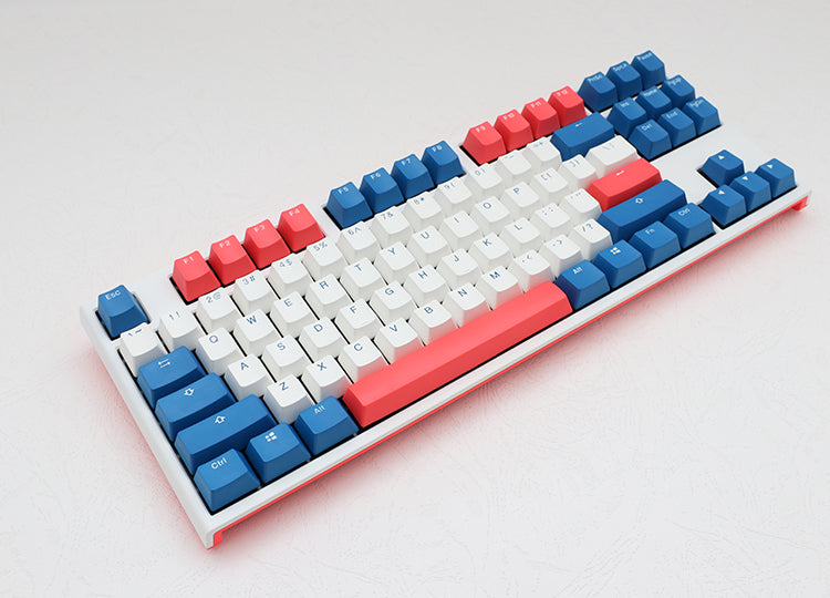 Se Ducky One 3 - Bon Voyage Nordic - TKL - Cherry Silver hos Geek´d