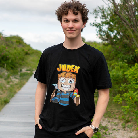 Youtuberen Judex eller David Jæger med sit Miner merch merchandise design hos Geekd