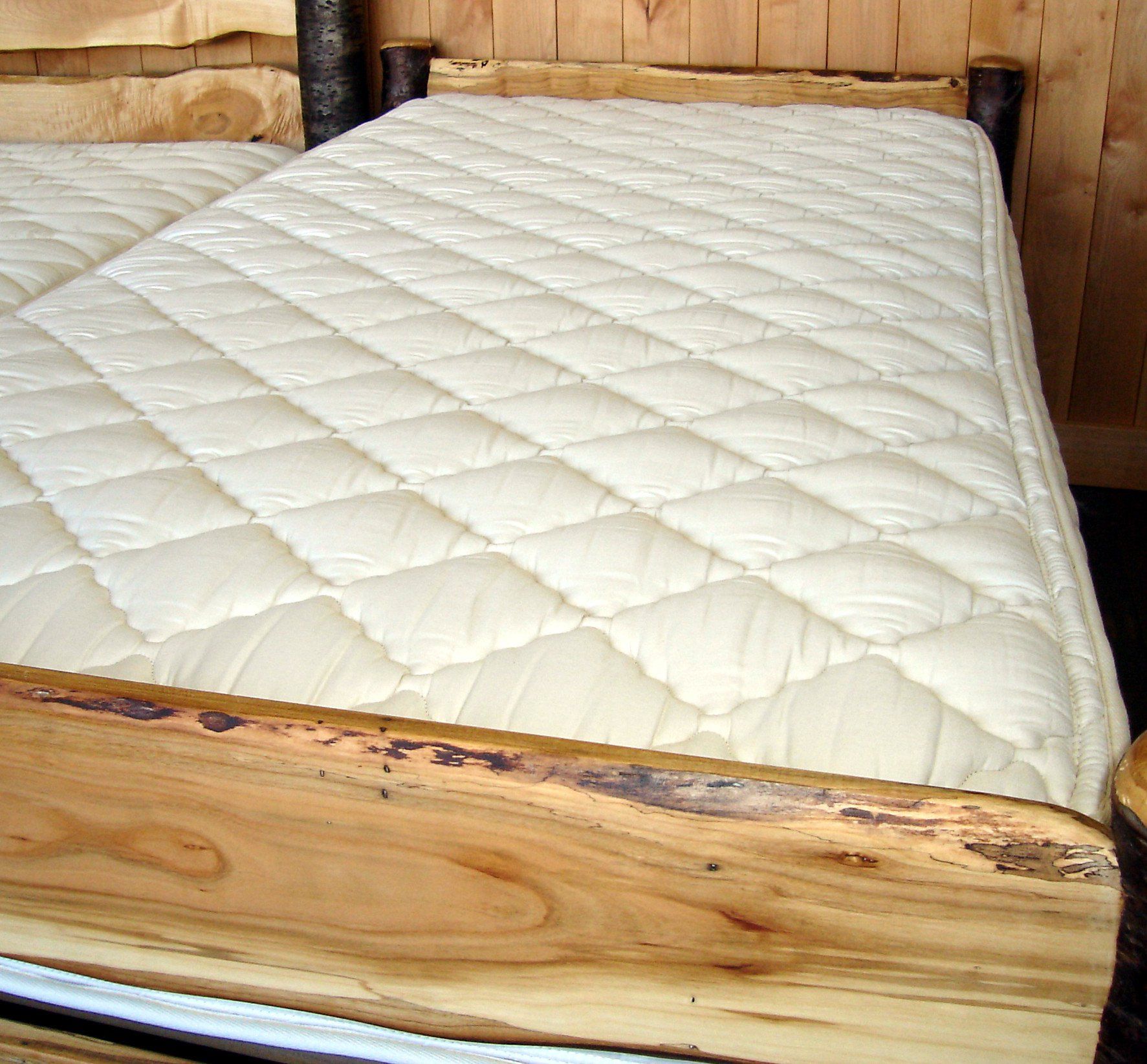 Natural Mattress - Latex 7" - Holy Lamb Organics