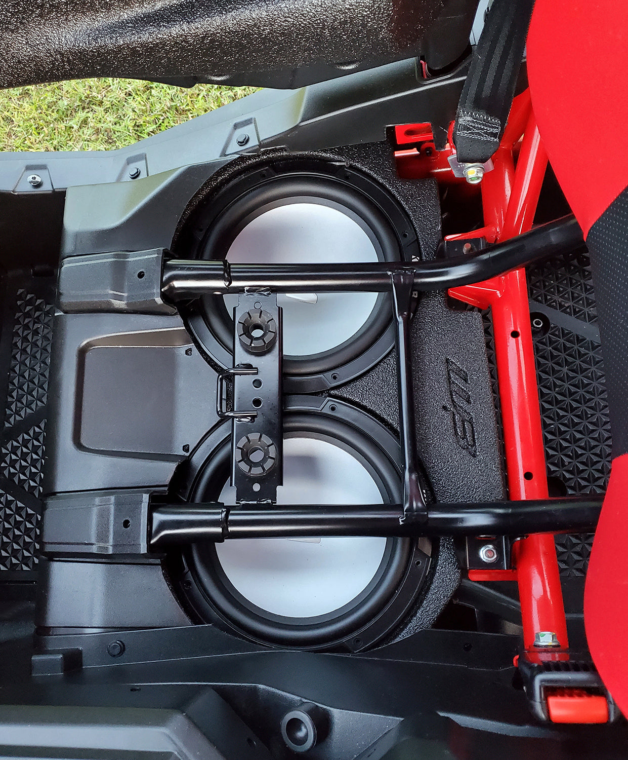 powered underseat subwoofer