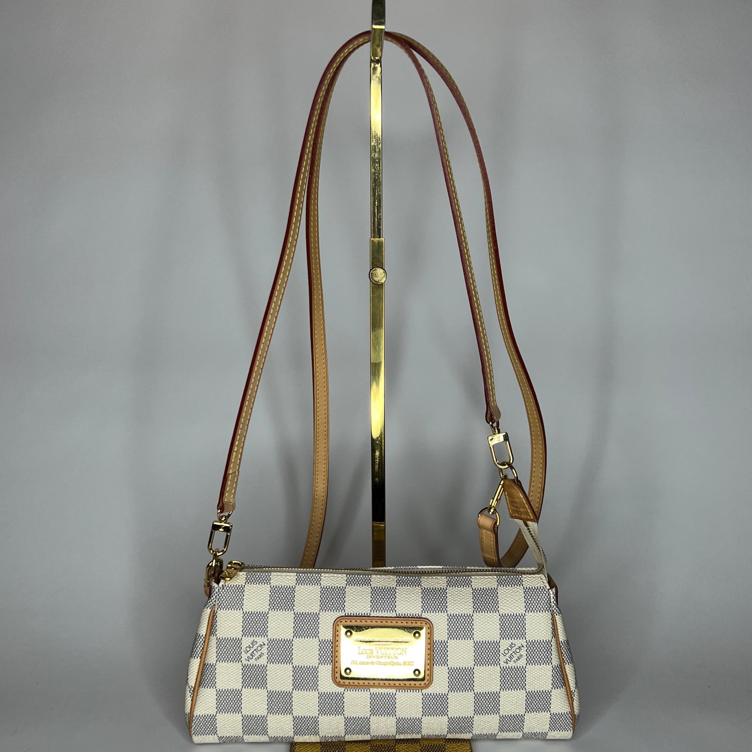 Louis Vuitton Damier Azur Eva Pochette – Dirk Strehlow