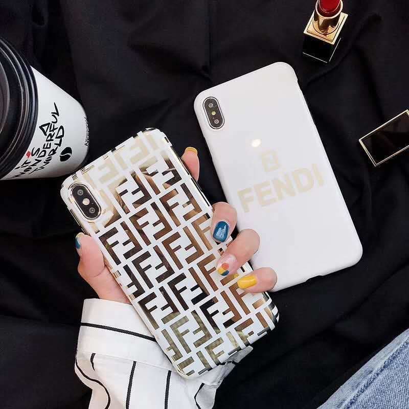 iphone xs max fendi case