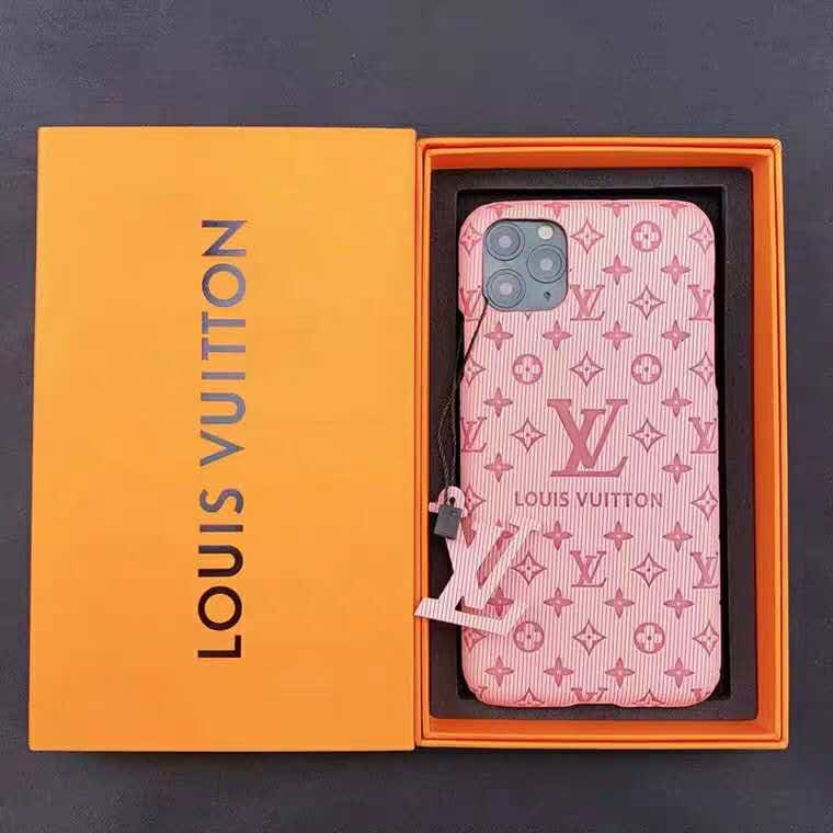 LOUIS VUITTON PALLAS BUMPER IPHONE 13 PRO MAX  FIRST IMPRESSIONS, SHORT  REVIEW + HAWAII PRICING 