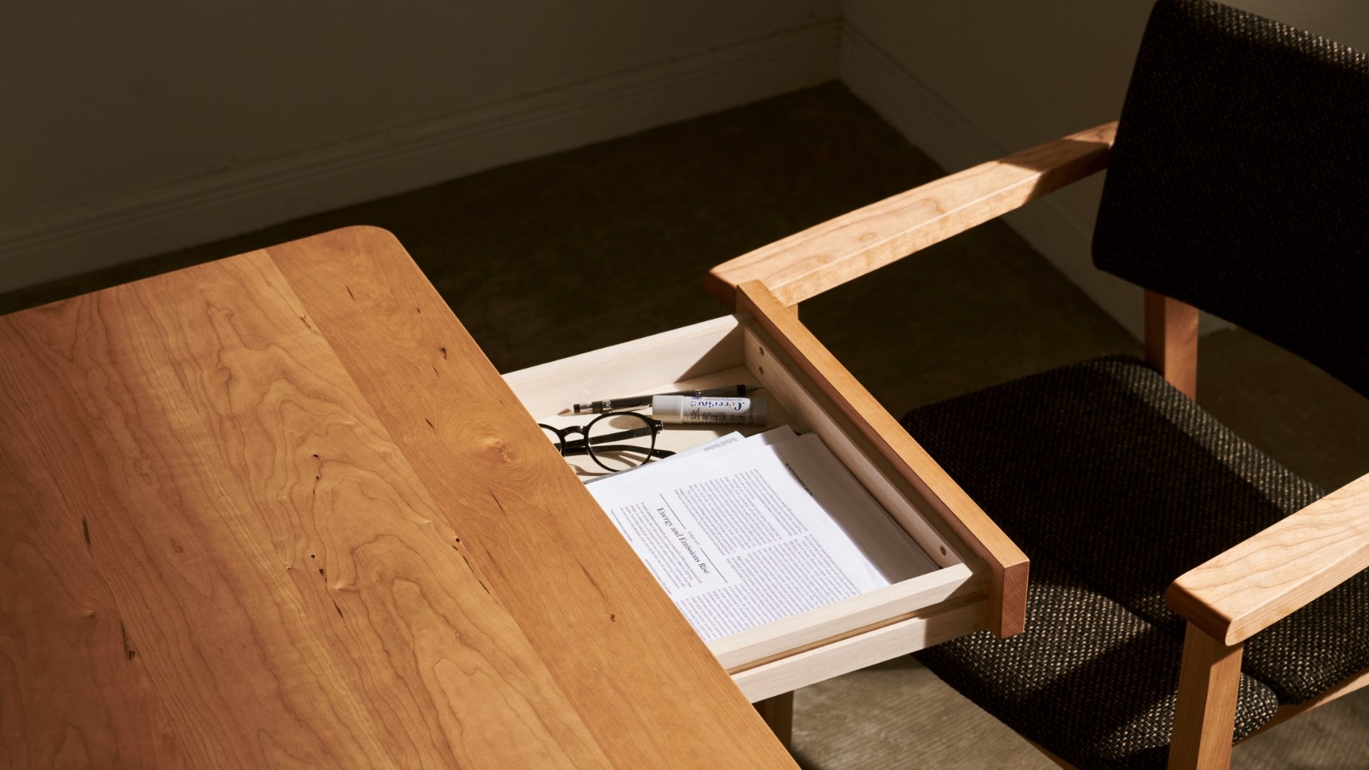 Mimosa Dining Table Well 豊かな暮らしをつくる国産オーダーメイド家具 Mimosa Dining Table Well 豊かな暮らしをつくる国産オーダーメイド家具