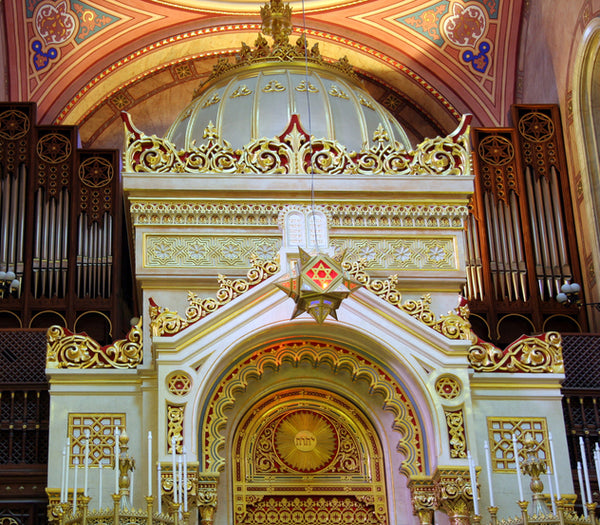 Close-up of an ornate gilded ark in the Great Synagogue of Budapest