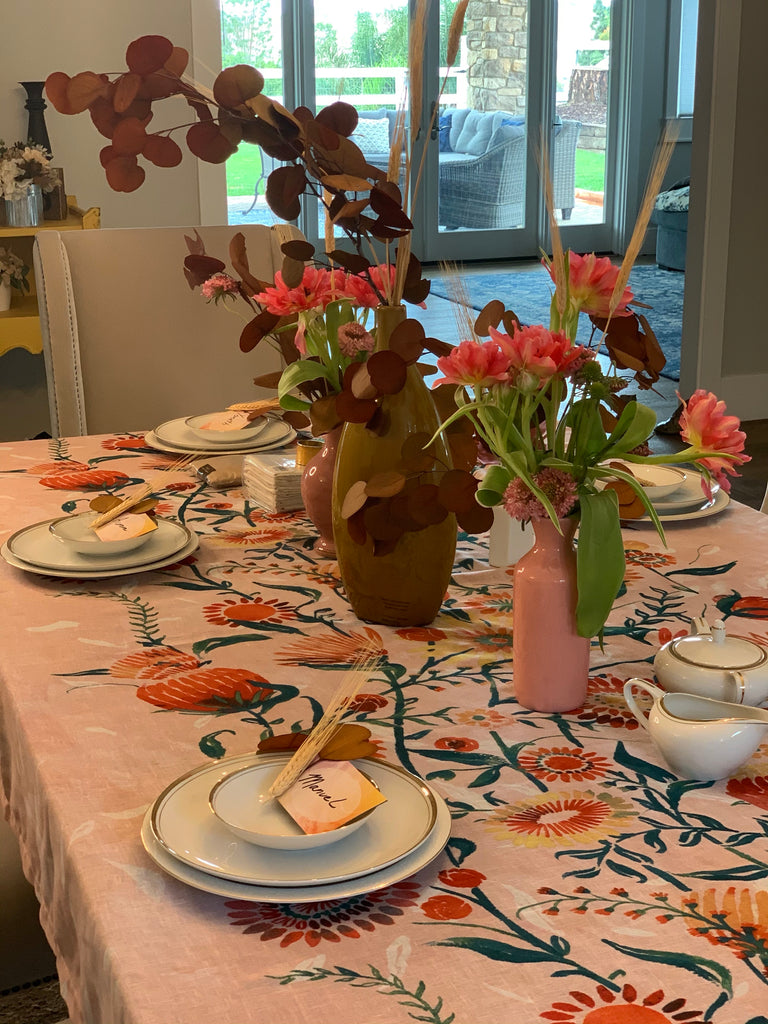 Gratitude table Thanksgiving dinner