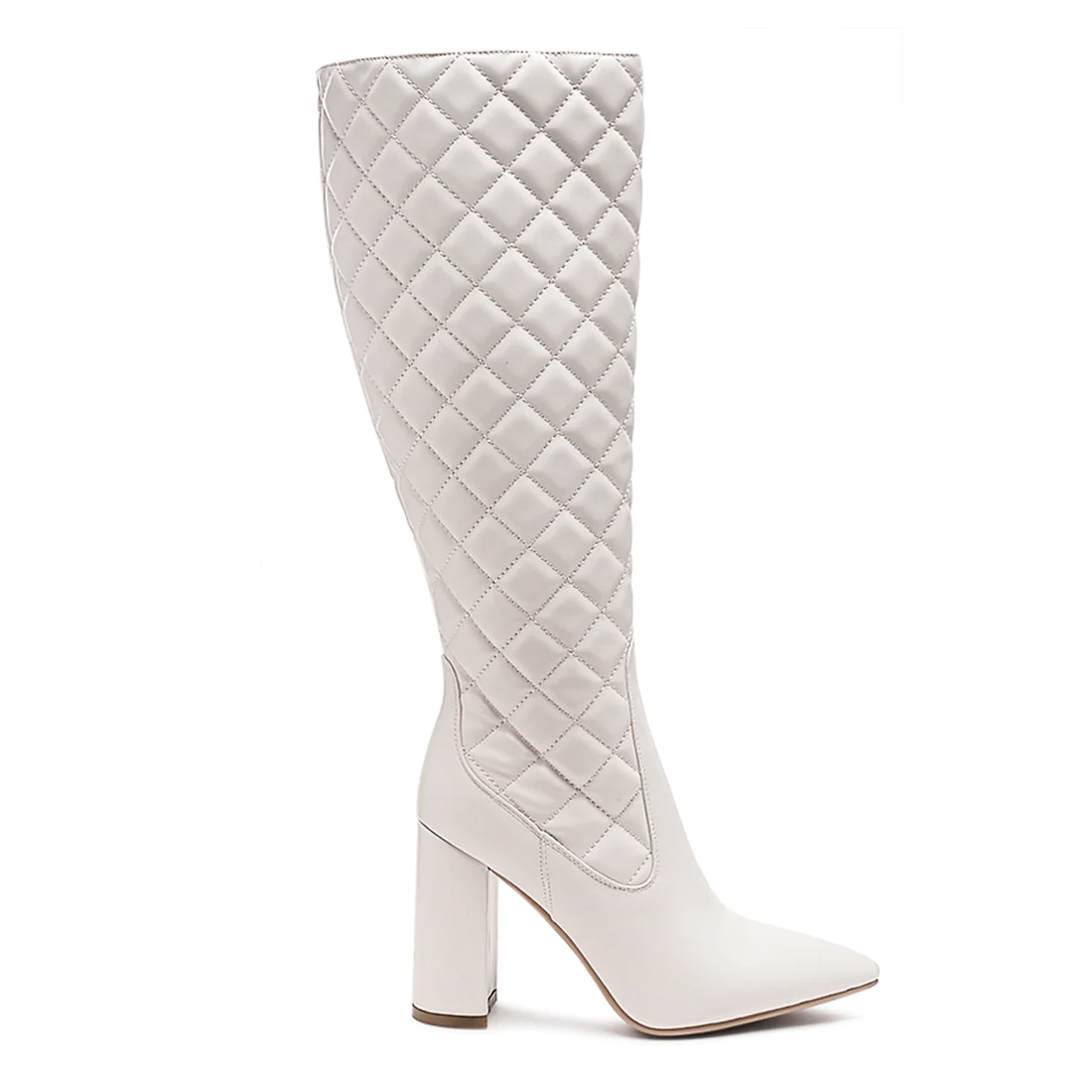QUILTED BLOCK HEELED BOOTS IN WHITE