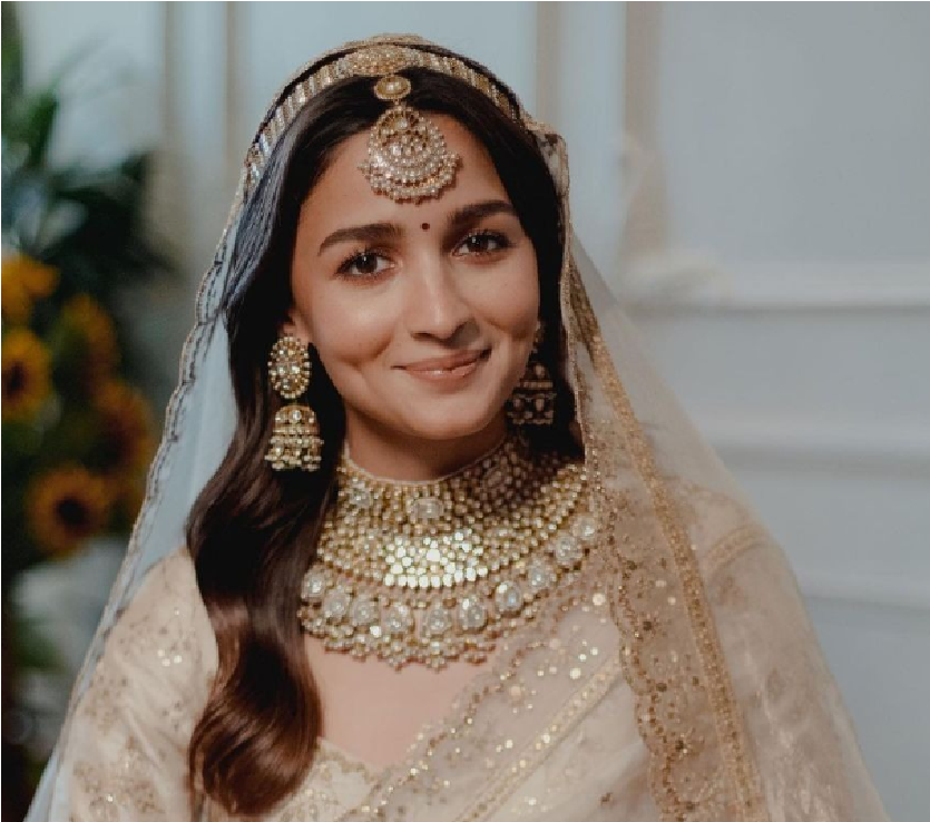 ALIA BHATT BRIDAL MIRA