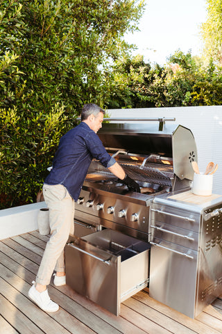 The Encore Grill features a multi-fuel loading system
