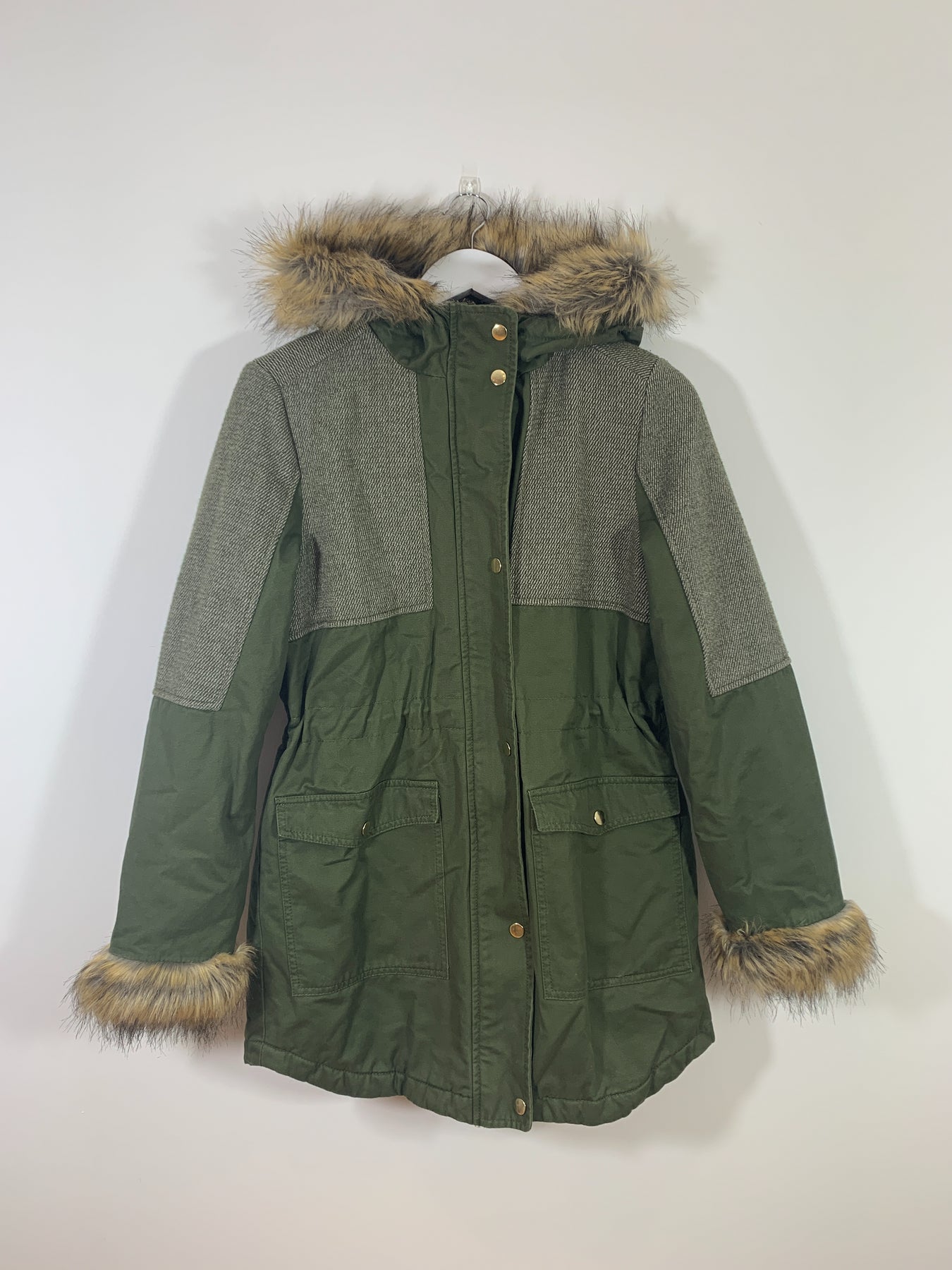 Kakhi Parka Jacket with Furry Hood (Size 8) – SHOP CIRC