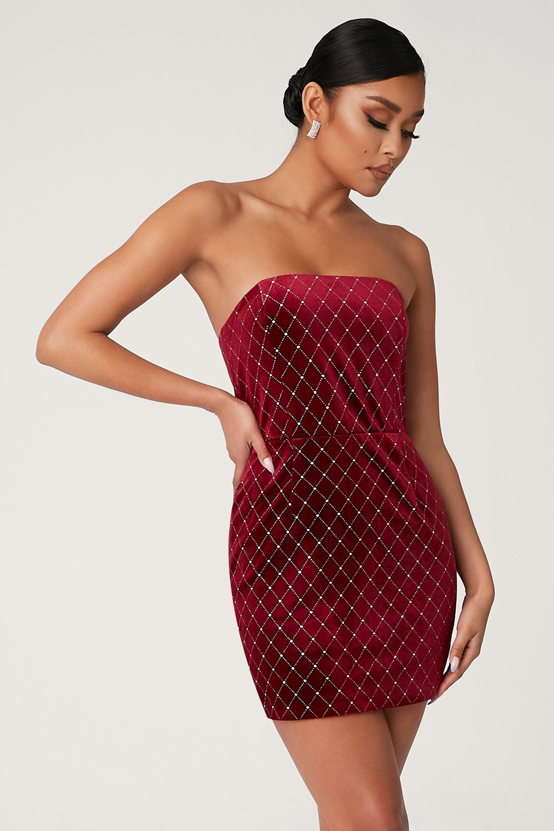 Lindsie Strapless Velvet Mini Dress - Burgundy - MESHKI