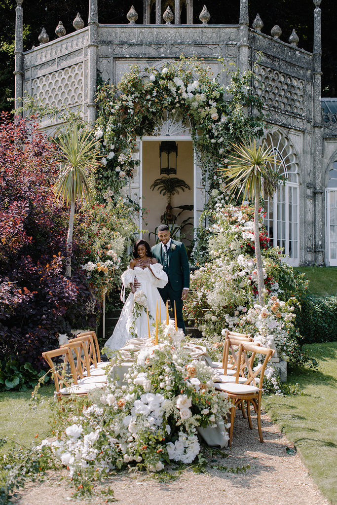 flowers arch wedding 