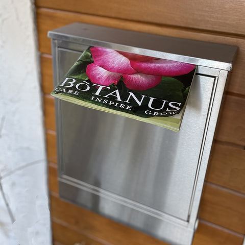 Your Botanus Spring Bulb and Perennial Catalogue is on its way to you 