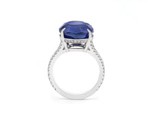 Load image into Gallery viewer, Kazanjian Sapphire, 14.88 carats, &amp; Diamond Ring in Platinum

