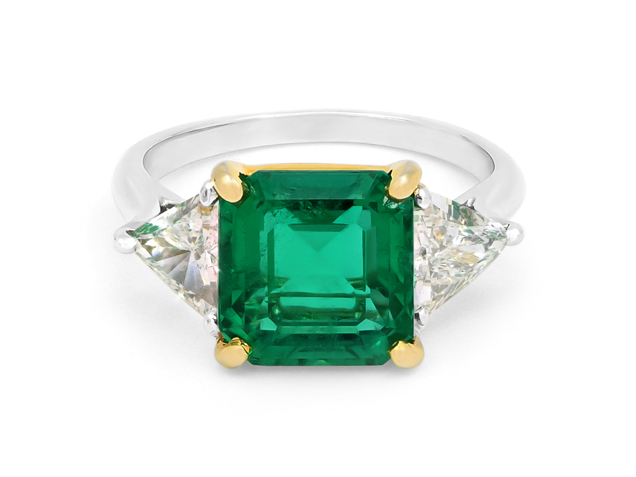 Shop Online Kazanjian Colombian Emerald, 3.26 carats, Ring in Platinum