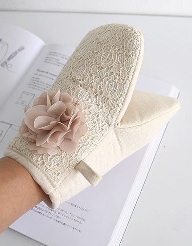 Princess Lace Kitchen Gloves-holiholic.com