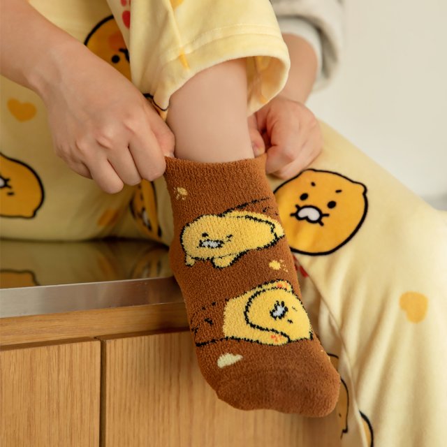 [Kakao Friends] Choonsik Warm Fuzzy Socks-Holiholic