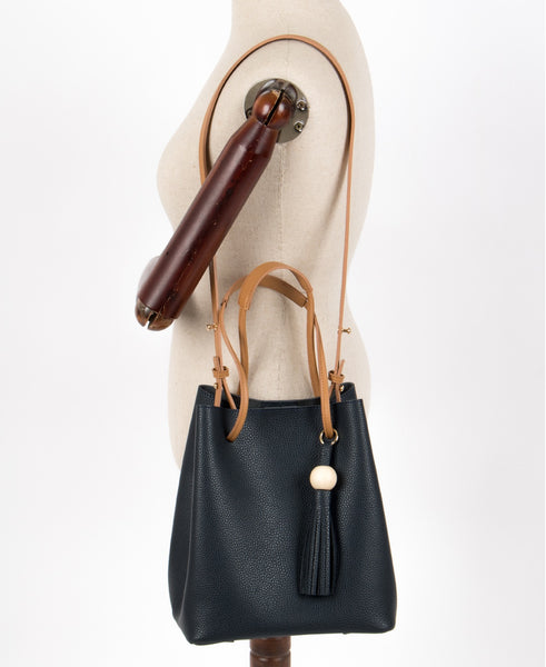 Margo Leather Shoulder Bag-holiholic.com