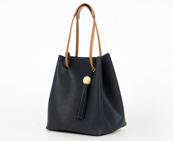 Margo Leather Shoulder Bag-holiholic.com