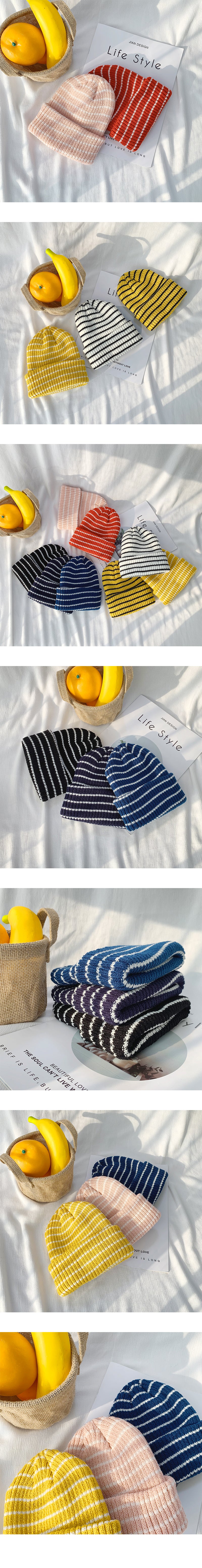 Matte Stripe Beanie-Holiholic