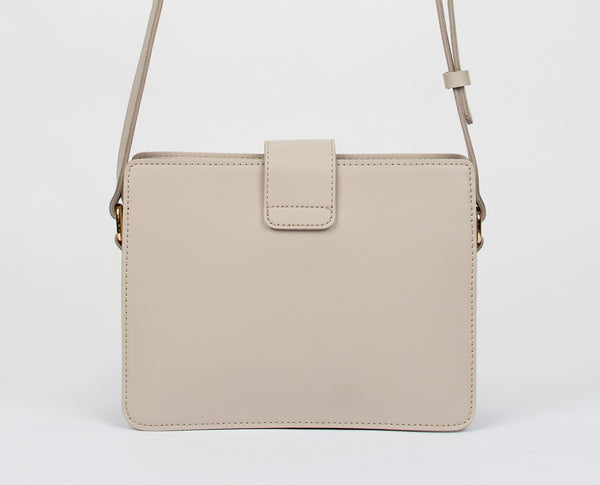 Minimal Itzy Cross Bag-holiholic.com