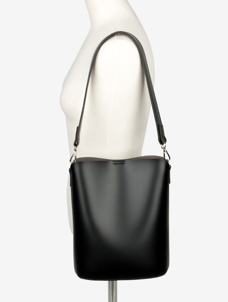 Minimalist Bucket Bag with Pouch-holiholic.com