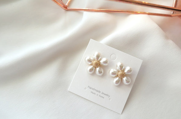 Peony Stud Earrings-holiholic.com