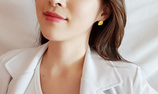 Unbalance Pastel Stone Earring-holiholic.com