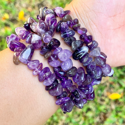 Which Hand to Wear Crystal Bracelet  - Which Hand to Wear Amethyst Bracelet? - Magic Crystals