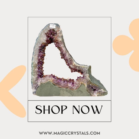 What is a Amethyst Geode? - where to find amethyst geodes? how to clean large amethyst geode - MagicCrystals.com