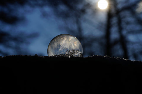 Crystal-Charging-in-moonlight-magiccrystals.com