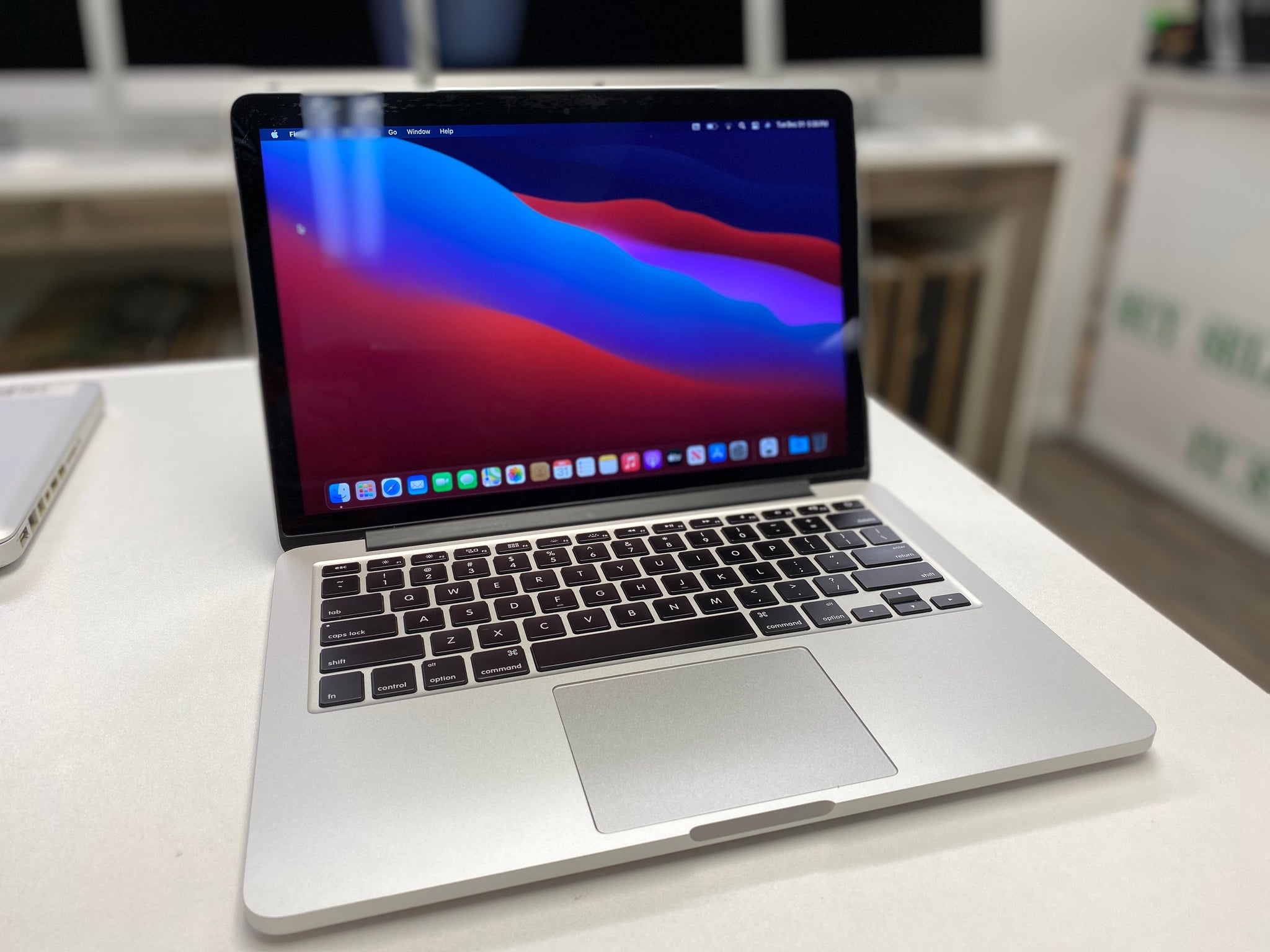 late 2012 apple macbook retina