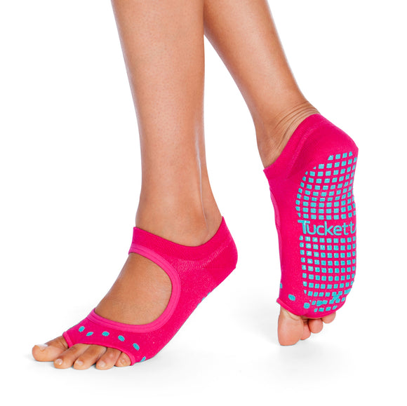 MOKITO Pilates Grip Socks,Grip Socks For Women Pilates,Sticky Socks For  Pilates,Grip Yoga Barre Socks With Grips For Women (2 pairs- Pink + light  blue) at  Women's Clothing store