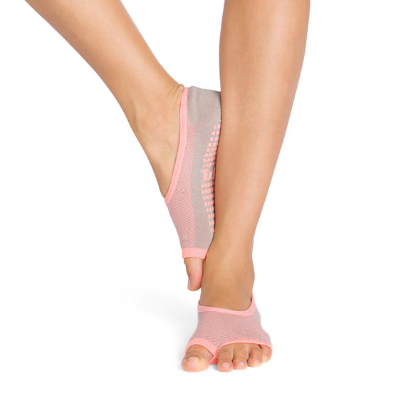 Women's Grip Socks - Pilates l Yoga l Barre - Magenta Cacti – Tucketts™