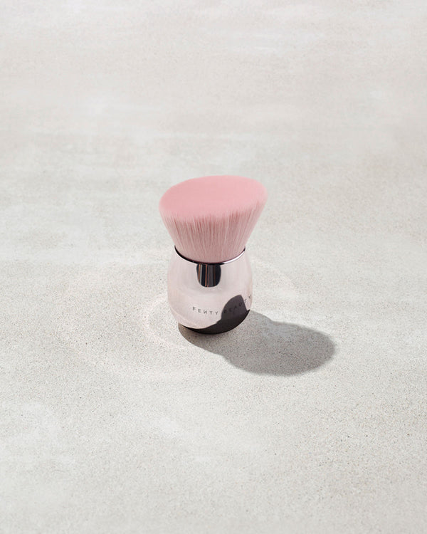 Mini Kabuki brush