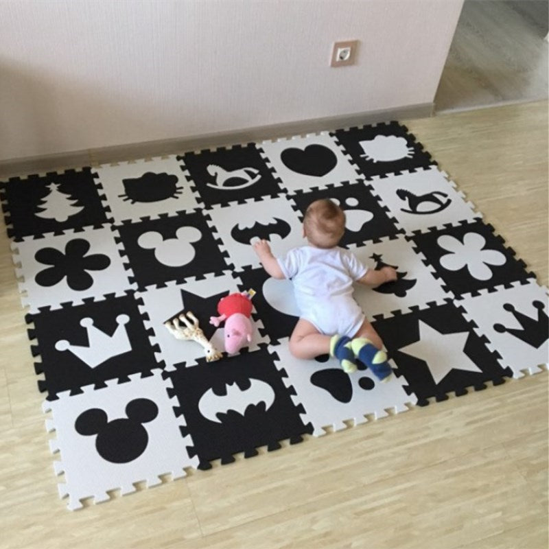 black and white play mats