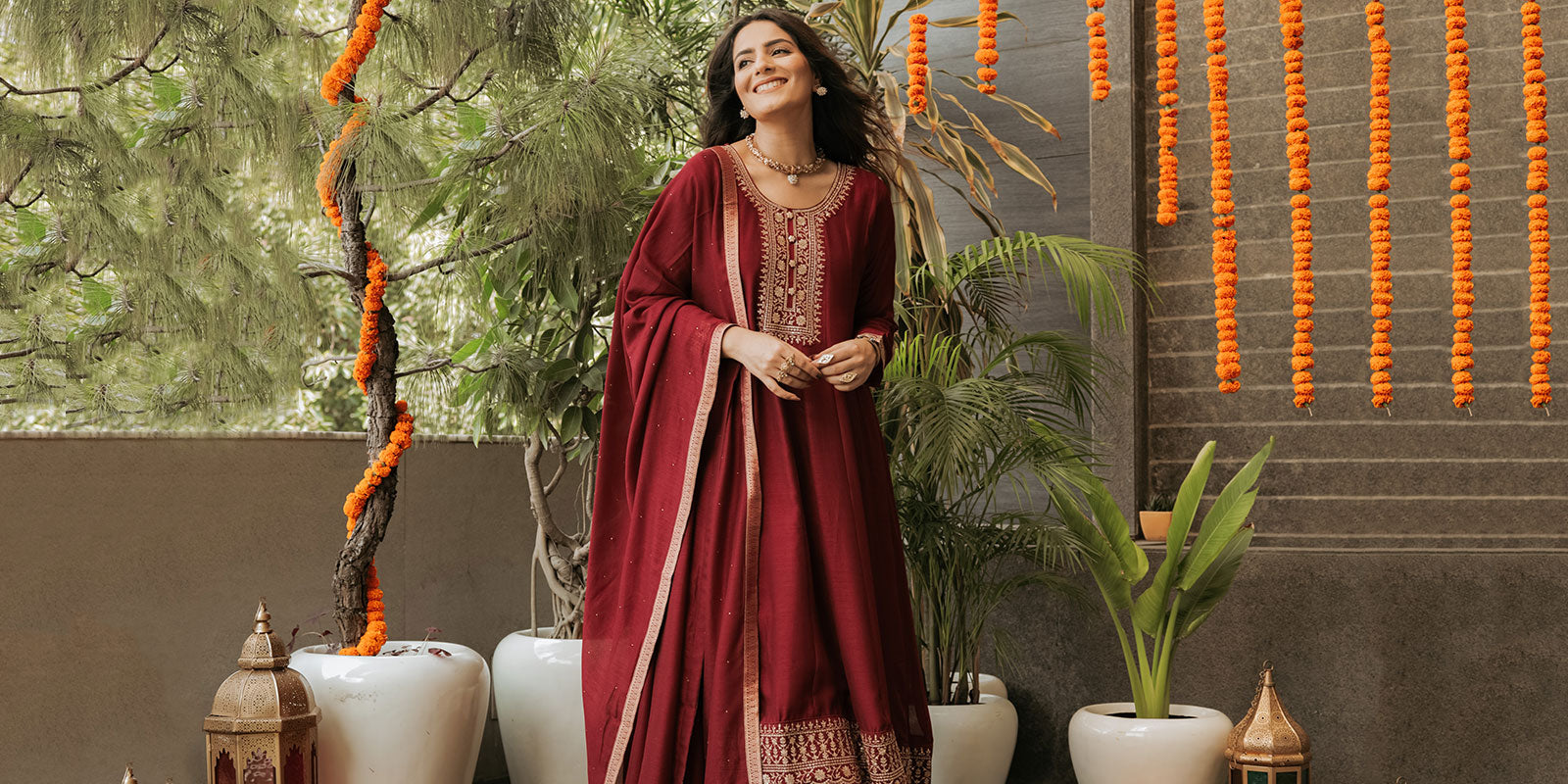 Karwa Chauth Dress: Buy Indian Ethnic Wear for Karva Chauth Festival | Indya