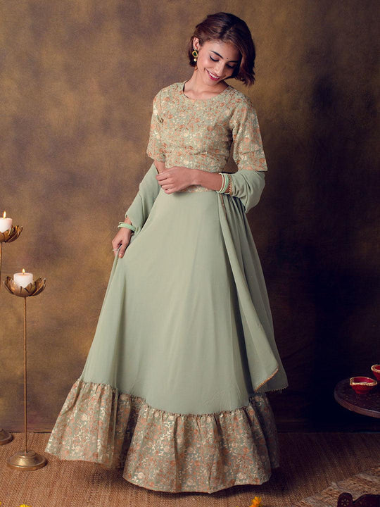 Trending Outfits That Are Perfect For Indian Weddings