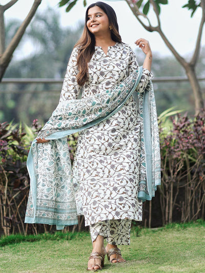 PAKISTANI KURTIS ONLINE - The Libas Collection - Ethnic Wear For Women |  Pakistani Wear For Women | Clothing at Affordable Prices