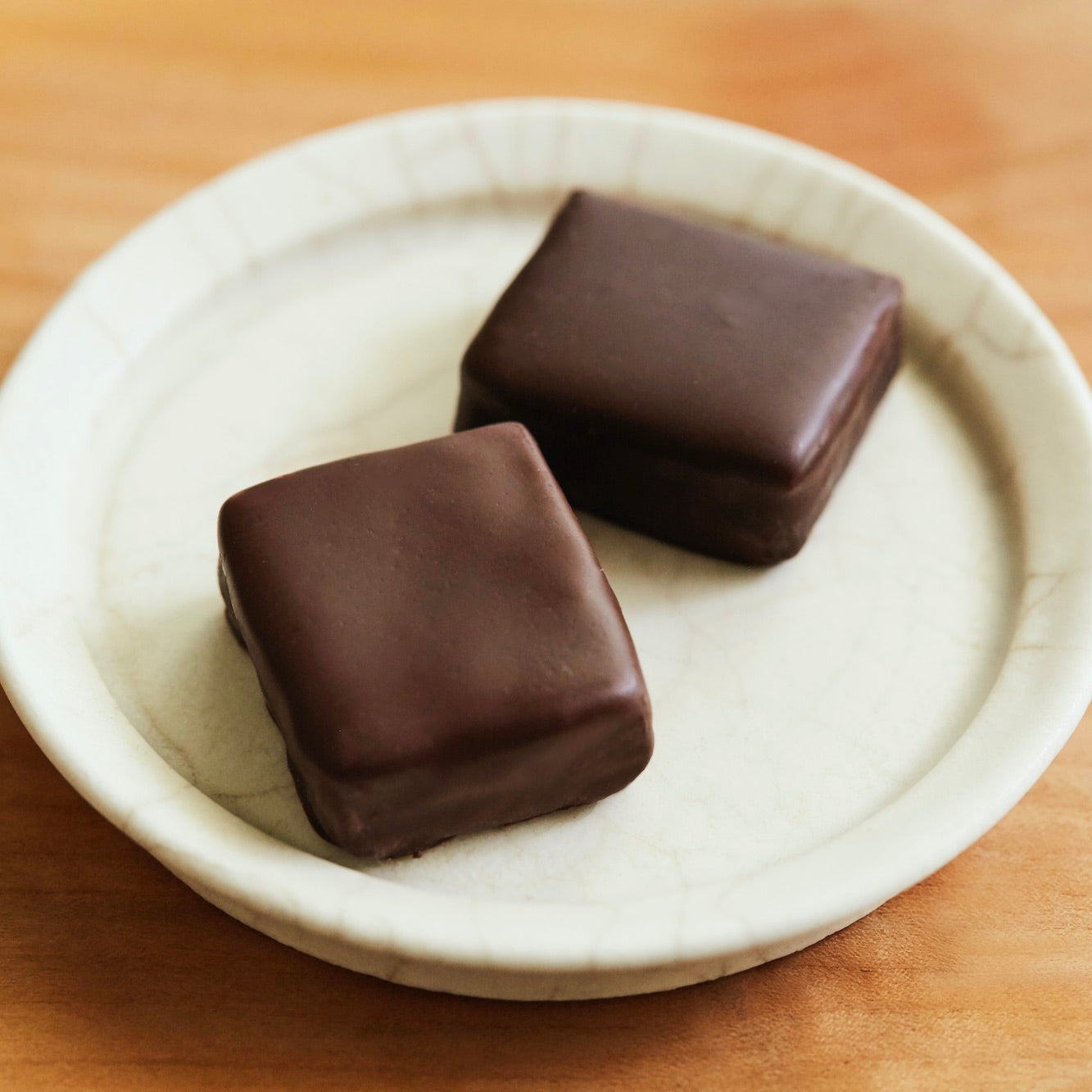 プラリネチョコレート｜高級チョコレートひとくち プチギフト 自分へのご褒美