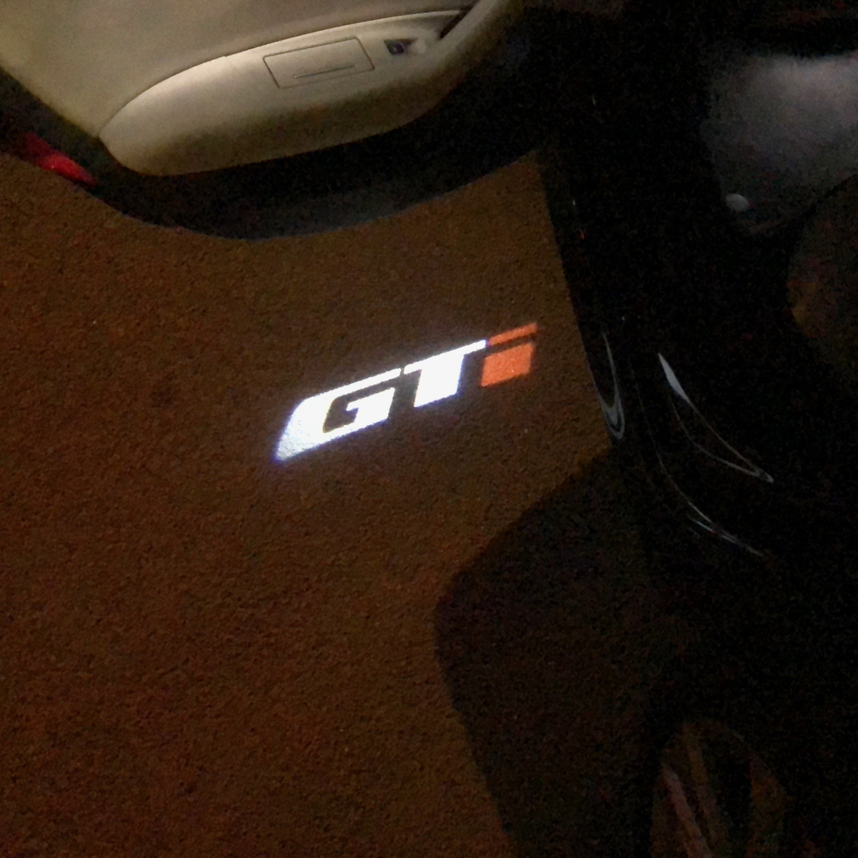Volkswagen Door lights GTI Logo  Nr. 47    (quantity 1 = 2 Logo Films /2 door lights）
